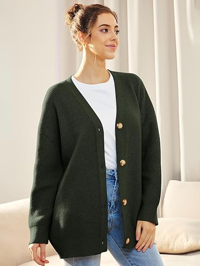 "Oversized damesvest, V-hals, knoopsluiting, warme stof, comfortabele pasvorm, stijlvol voor koele dagen"