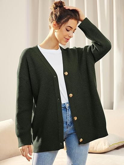 "Oversized damesvest, V-hals, knoopsluiting, warme stof, comfortabele pasvorm, stijlvol voor koele dagen"