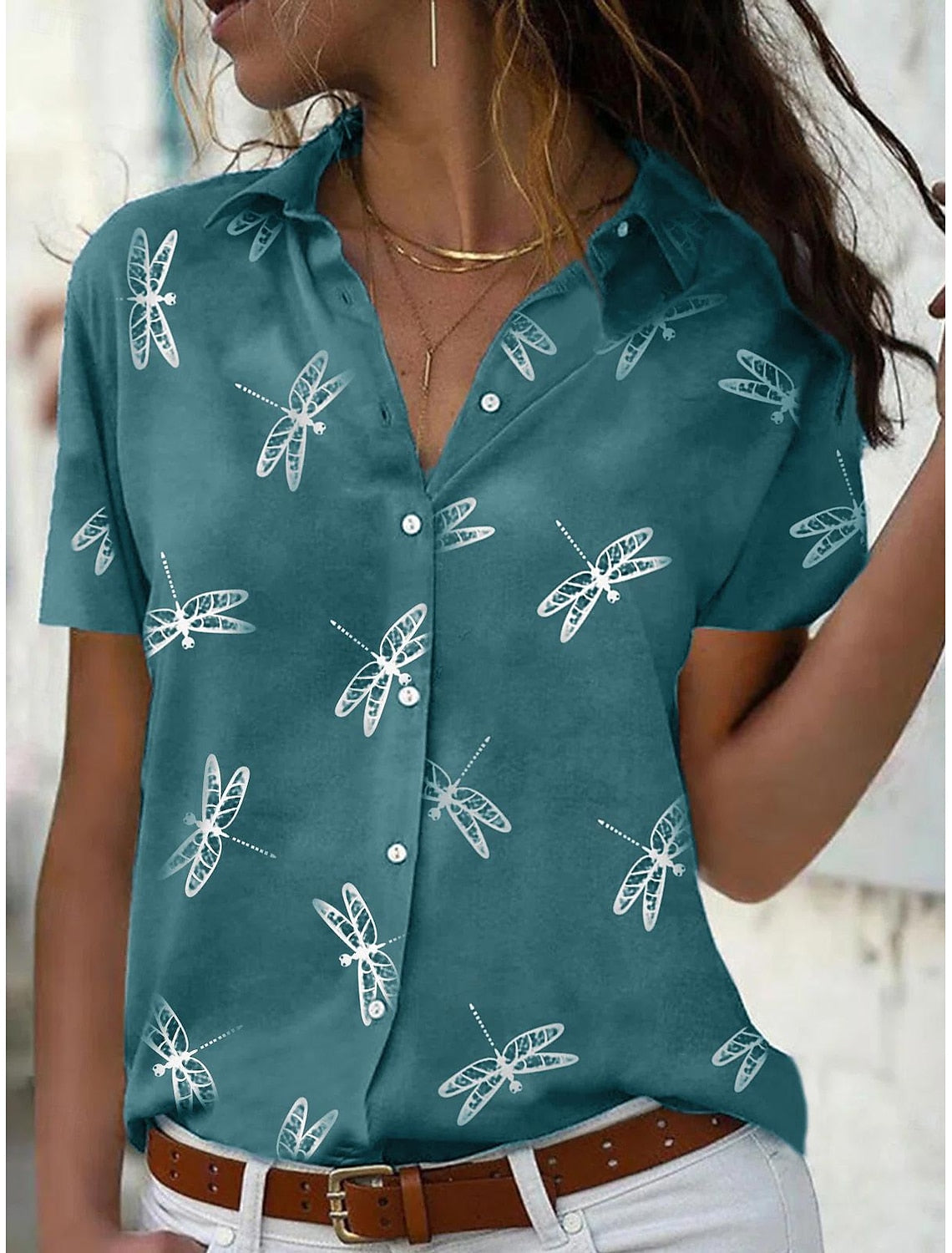 Roze zomershirt voor dames met korte mouwen, licht en ademend voor comfort op warme dagen, stijlvolle relaxte pasvorm.
