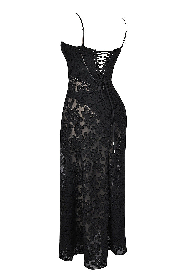 "Rugloze Elvina maxi jurk met geborduurde details, elegante lange jurk voor zomerse gelegenheden in vrouwenmode"