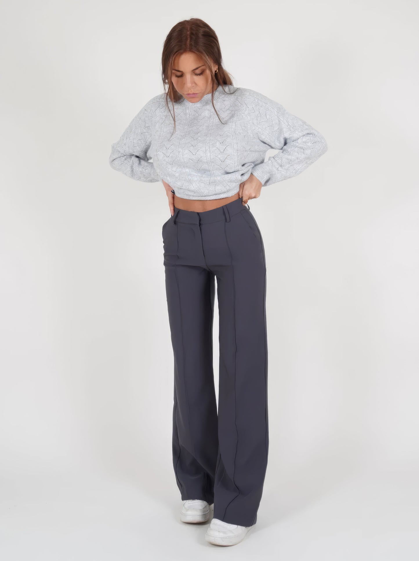 "Sophie - Elegante high-waist pantalon met wijde pijpen in zachte stretch stof, ideaal voor comfort en stijl in dameskleding.