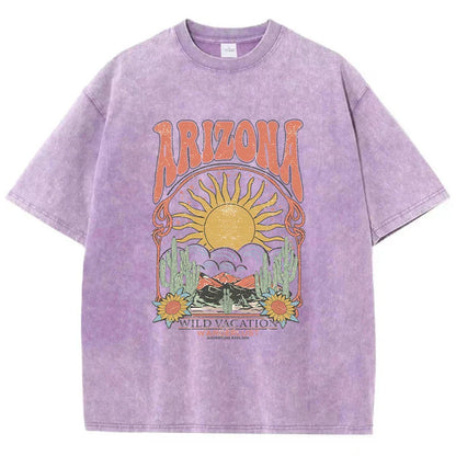 "Stijlvol Dalina Vintage T-shirt voor dames, extra zacht gewassen katoen, relaxte pasvorm in blauw en groen."