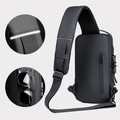 "Stijlvolle anti-diefstal crossbody tas voor dames in zwart, met verstopte ritsen en USB-poort, lakleer en polyester."