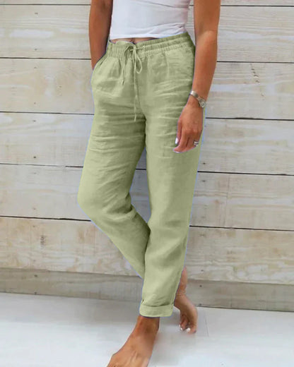 "Stijlvolle dames linnen broek met tijdloos design, premium materiaal en ademend comfort voor elke gelegenheid."