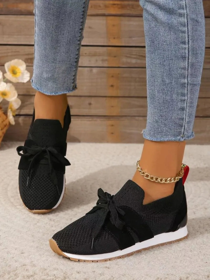 "Stijlvolle dames orthopedische schoenen, ergonomisch ontwerp, bruin leer voor dagelijks comfort en ondersteuning."