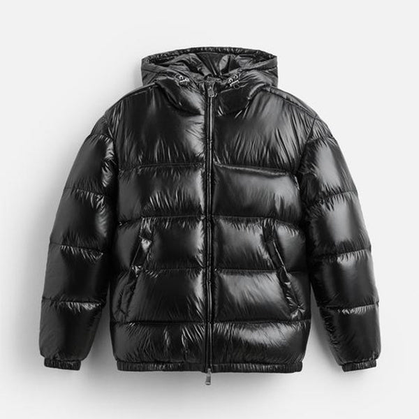 "Stijlvolle effen pufferjas voor mannen, strak minimalistisch design, comfortabele pasvorm en zijzakken, ideaal voor winterda