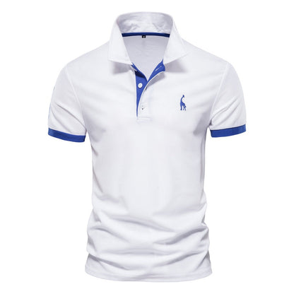 "Stijlvolle herenpolo in effen tint met korte mouwen, ademende stof en kleuraccenten voor smart casual gelegenheden."