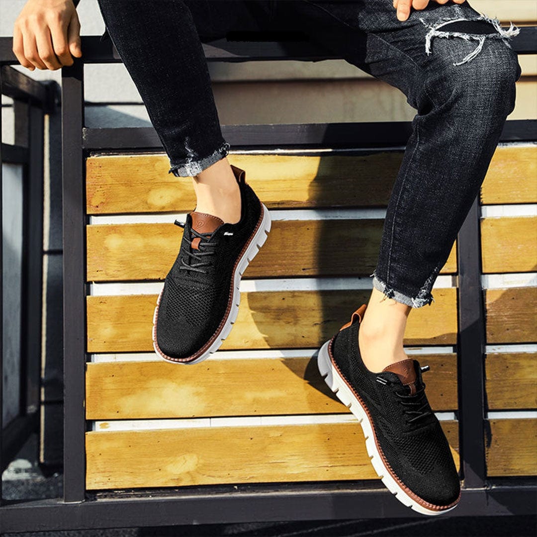 "Stijlvolle vegan schoenen, gemaakt van Italiaans vegan leer, met een elegant ontwerp en uitneembaar memory foam voetbed."