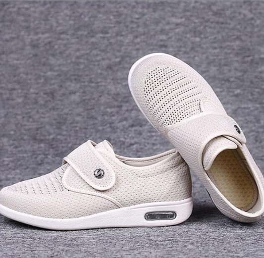 "Trendy brede diabetische schoenen met zachte binnenzool, ideaal voor gevoelige voeten en stijlvol, geschikt voor elke outfit