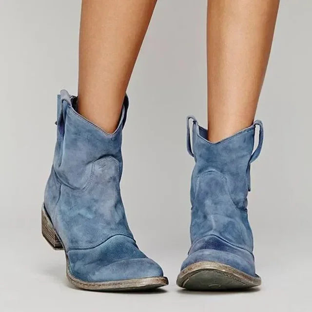 "Vrouwelijke cowboylaarzen Julia, vintage stijl, bruin leer, lage hak, ergonomisch, geschikt voor modieuze gelegenheden."