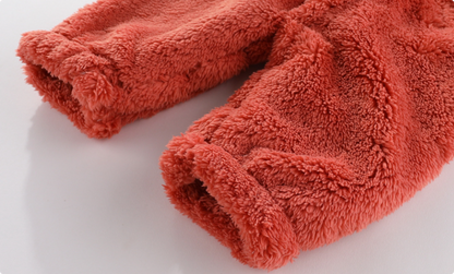 "Warme fleece romper baby met capuchon, zacht en knus ontwerp, ideaal voor koude dagen en stijlvolle babykleding."