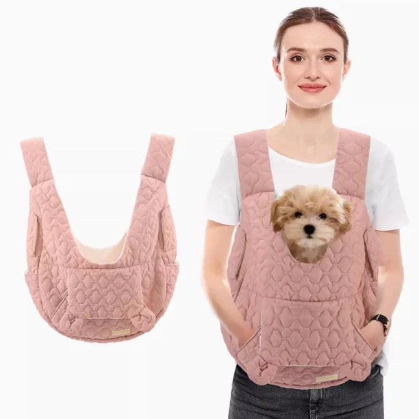 "Waterdichte en comfortabele dierendrager met verstelbare riemen voor huisdieren tot 10 kg, ideaal voor uitstapjes."