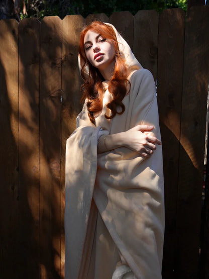 "Zachte oversized hoodie blanket, zijdezachte stof, ademend en warm, beschikbaar in diverse kleuren voor ultiem comfort thuis