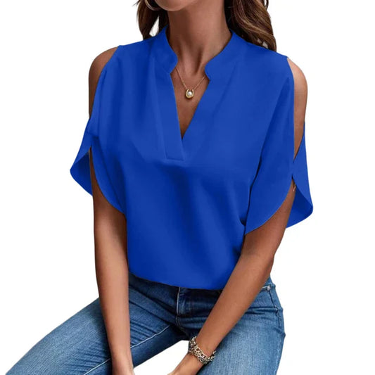 "Zomerse blouse dames met korte mouwen, slanke pasvorm, licht en ademend materiaal voor casual chique look."