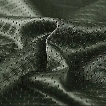 "Zwart multi-pocket herenvest, sneldrogend en functioneel, ideaal voor avonturen, met meerdere zakken voor gemak."